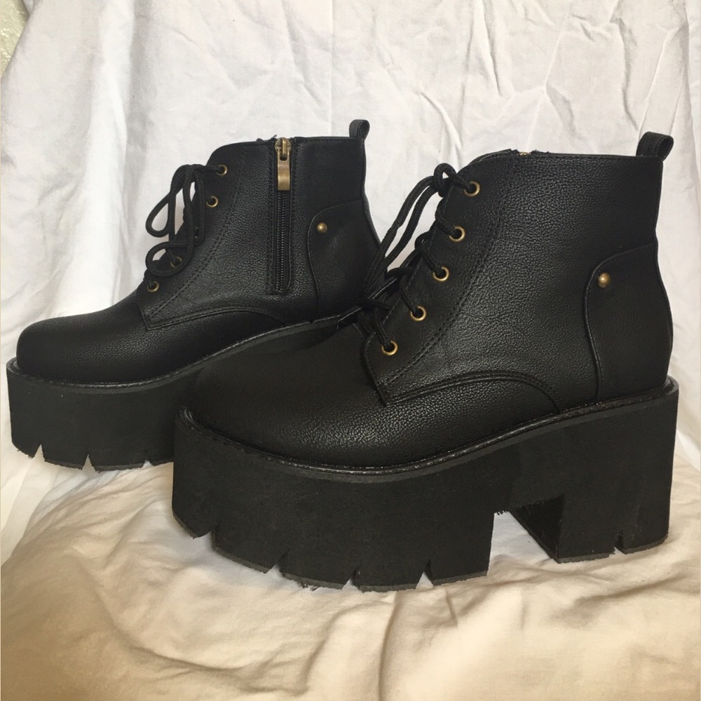 Black Platform boots
